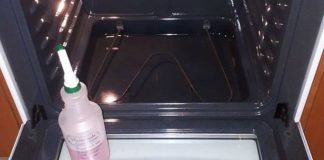 homemade oven cleaner